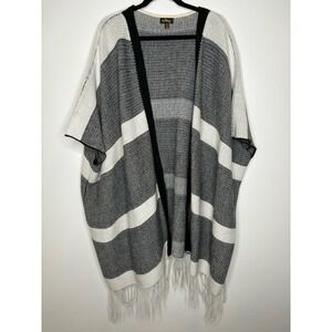 Audrey 3+1 Short Sleeve Blanket Cardigan
